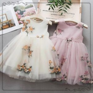 dresswell girl