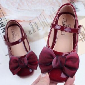 girls everyday shoe