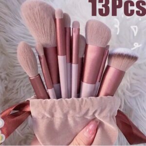 women makeup brushes