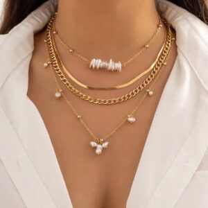 women vintage neck piece